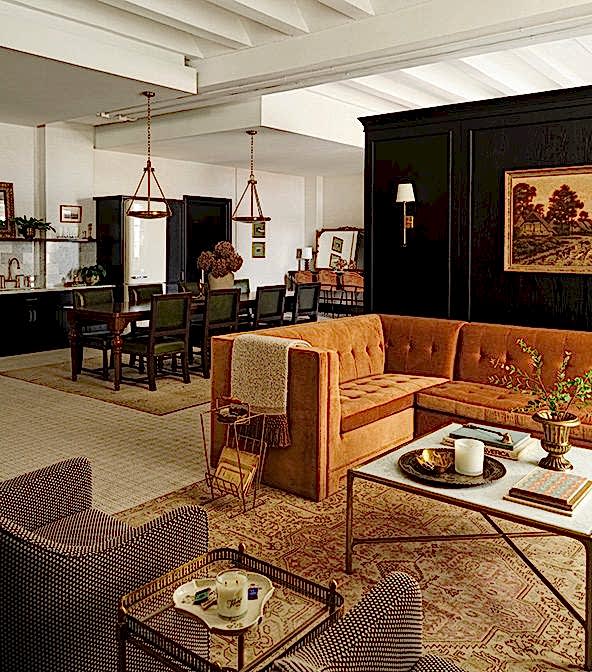 living area in Washington Suite