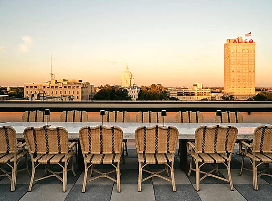 Hotel 1928 Rooftop