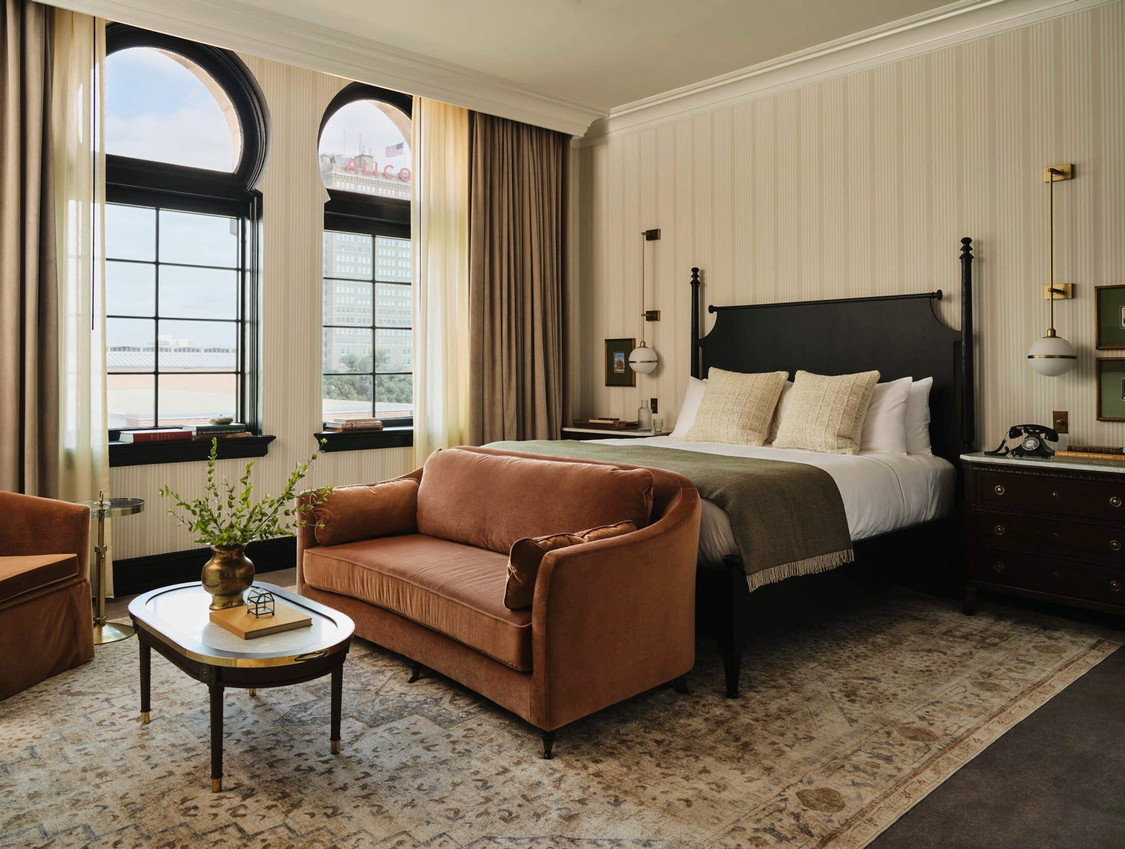 Ellsworth hotel room with windows